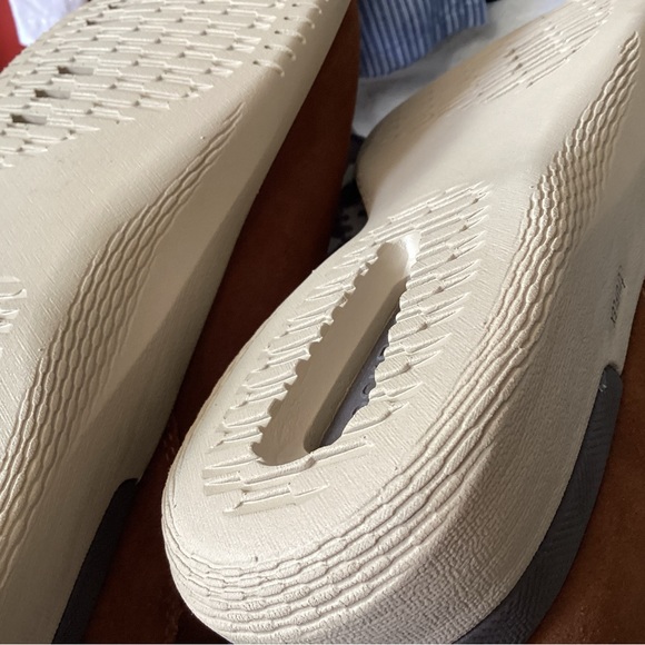 Rockport TFM Fly Taconic Men's Tan Sneakers 11.5 W NWOT - Picture 9 of 9